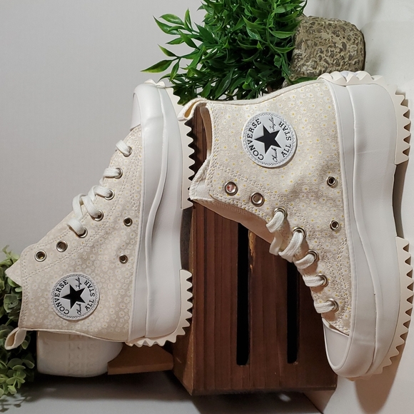 Converse Run Star Hike Hi Platform Daisy Women's Sz: / A03340C - Picture 9 of 14